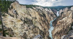 Yellowstone a Grand Canyon