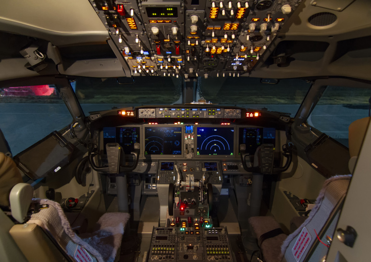 Pohled do kokpitu