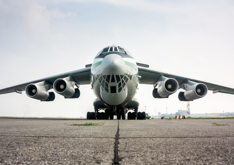 Velké nákladní letadlo