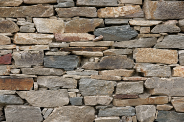 Stěna z přírodního kamene