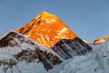 Večerní pohled na Mount Everest