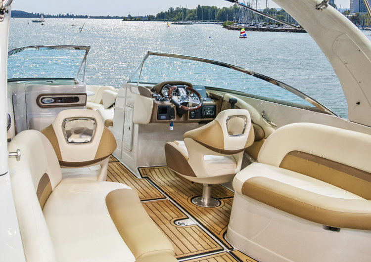 Interiér luxusní jachty