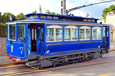 Stará modrá tramvaj