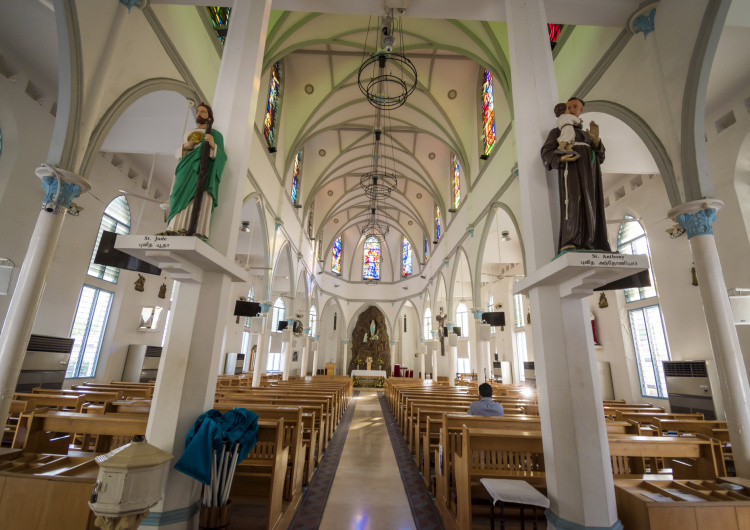 Interiér kostela II.